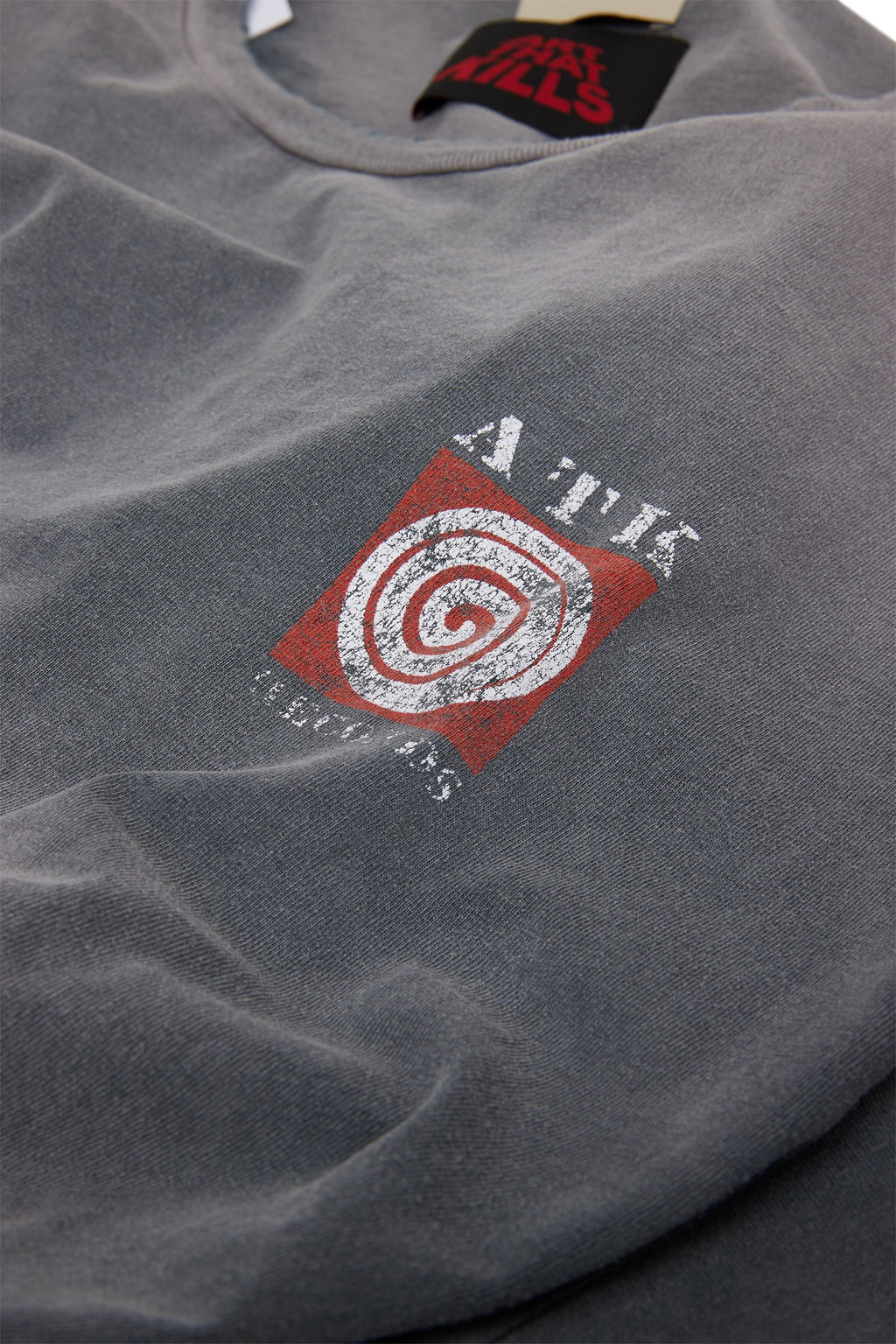 40-YEAR TEE