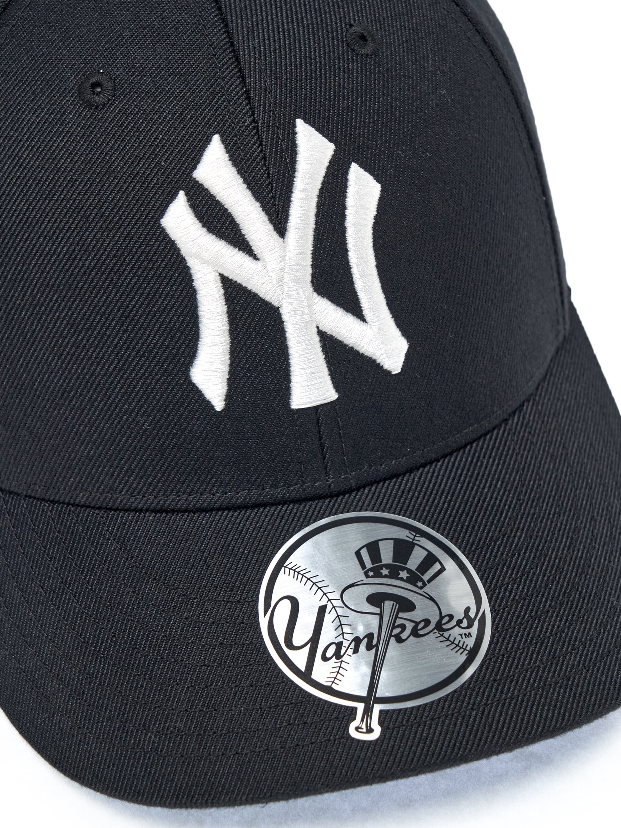 SIGNATURE PATCH STRUCTURED BALLCAP